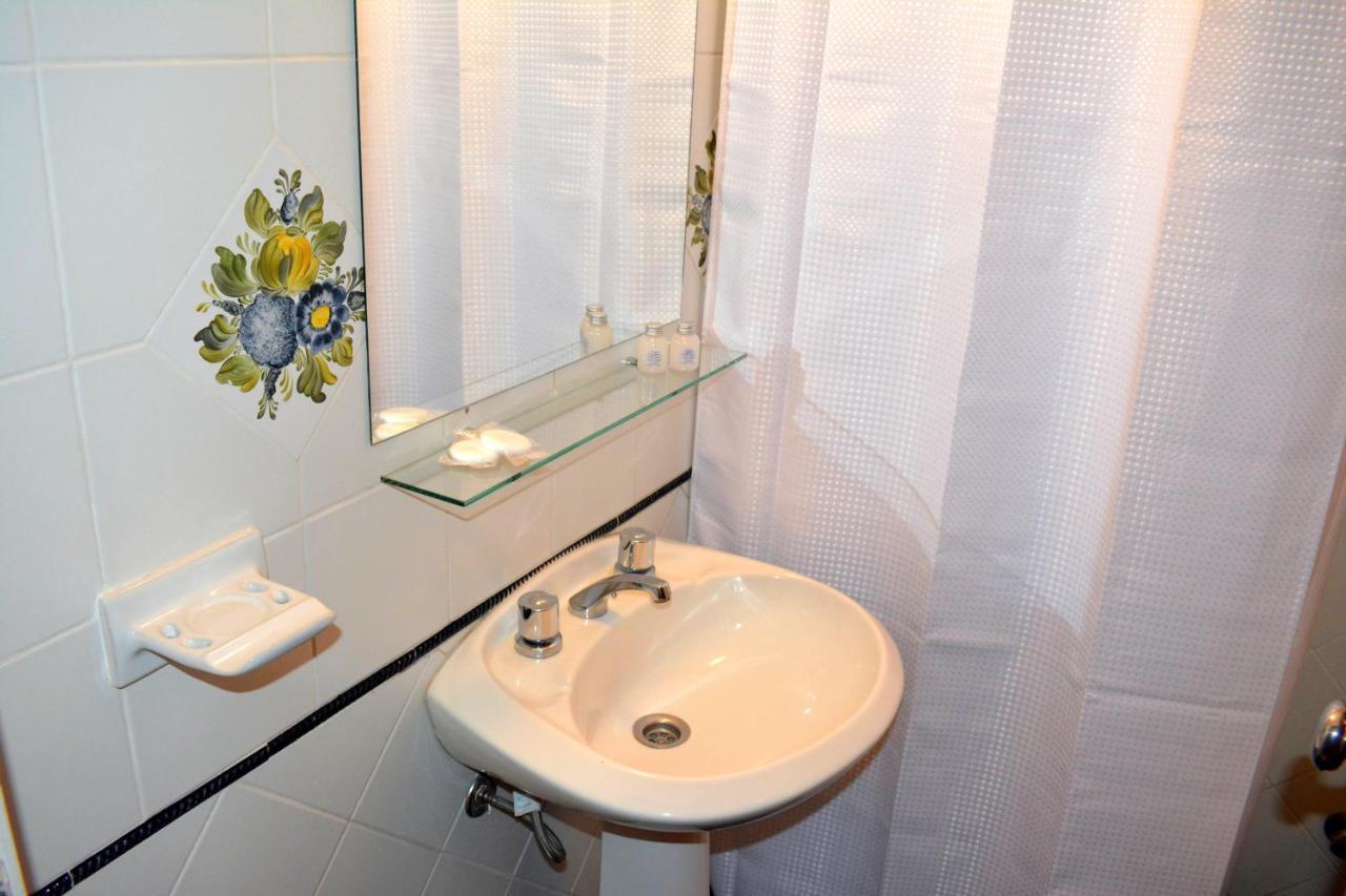 Hotel Express マルドナド エクステリア 写真